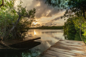 Yaxchen Tulum Cabañas & Cenote